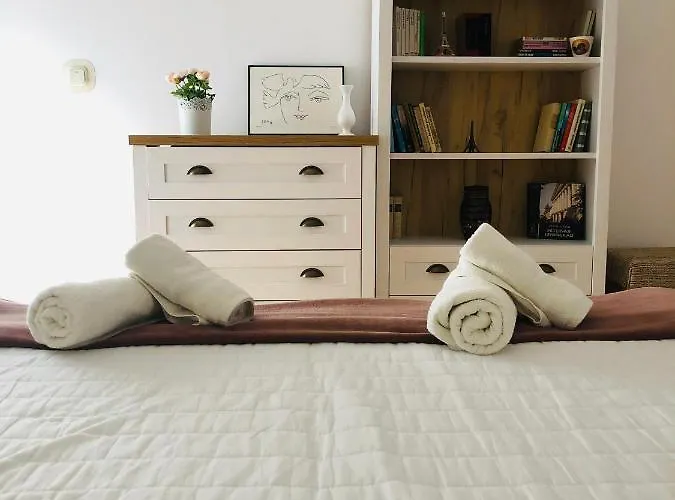 Virag * פוניארצוושהג'